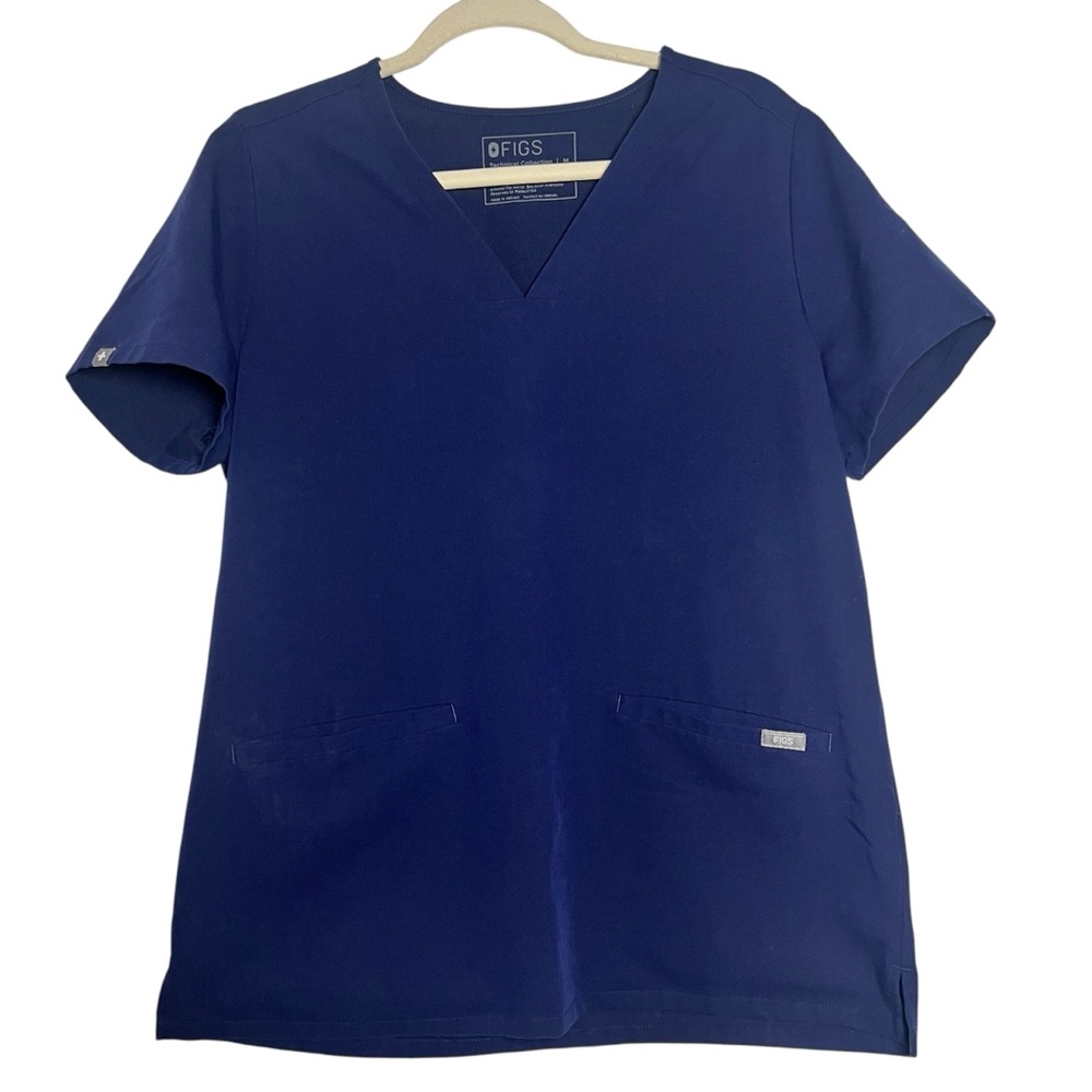 Figs Women’s Technical Collection Catarina Pocket Scrub Top Blue Medium